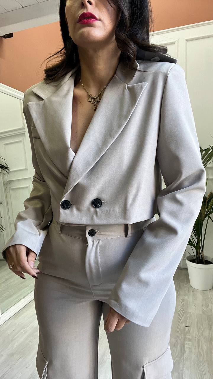 Coordinato Con Pantalone Cargo Beige