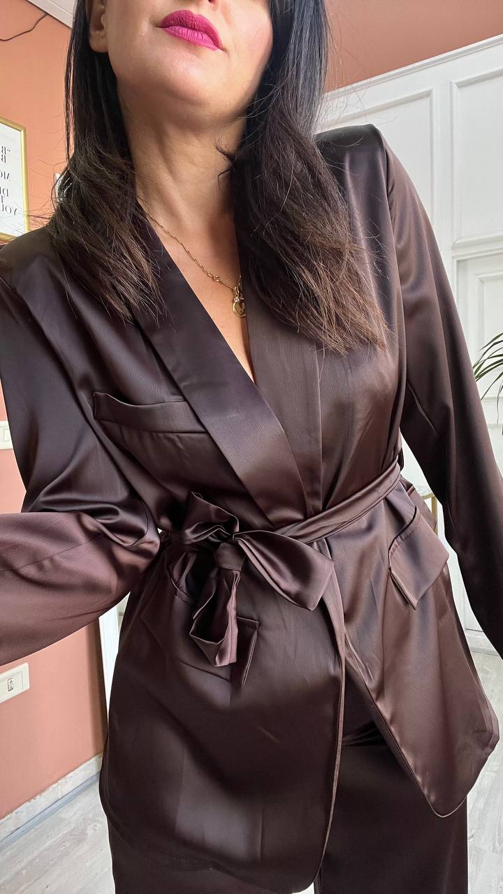 Tailleur A Kimono Marrone