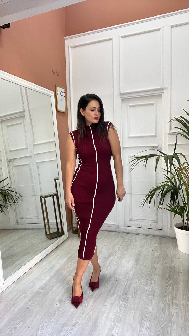 Abito A Costine Bordeaux