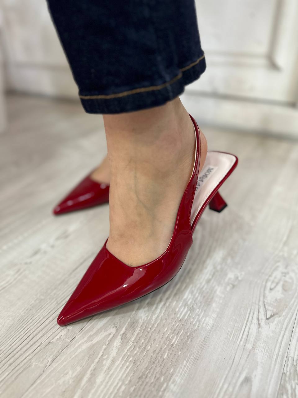Decollete' lucido bordeaux