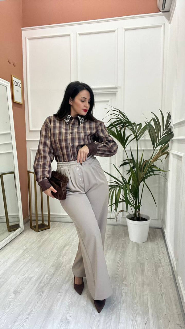 Pantalaccio Beige Con Bottoni