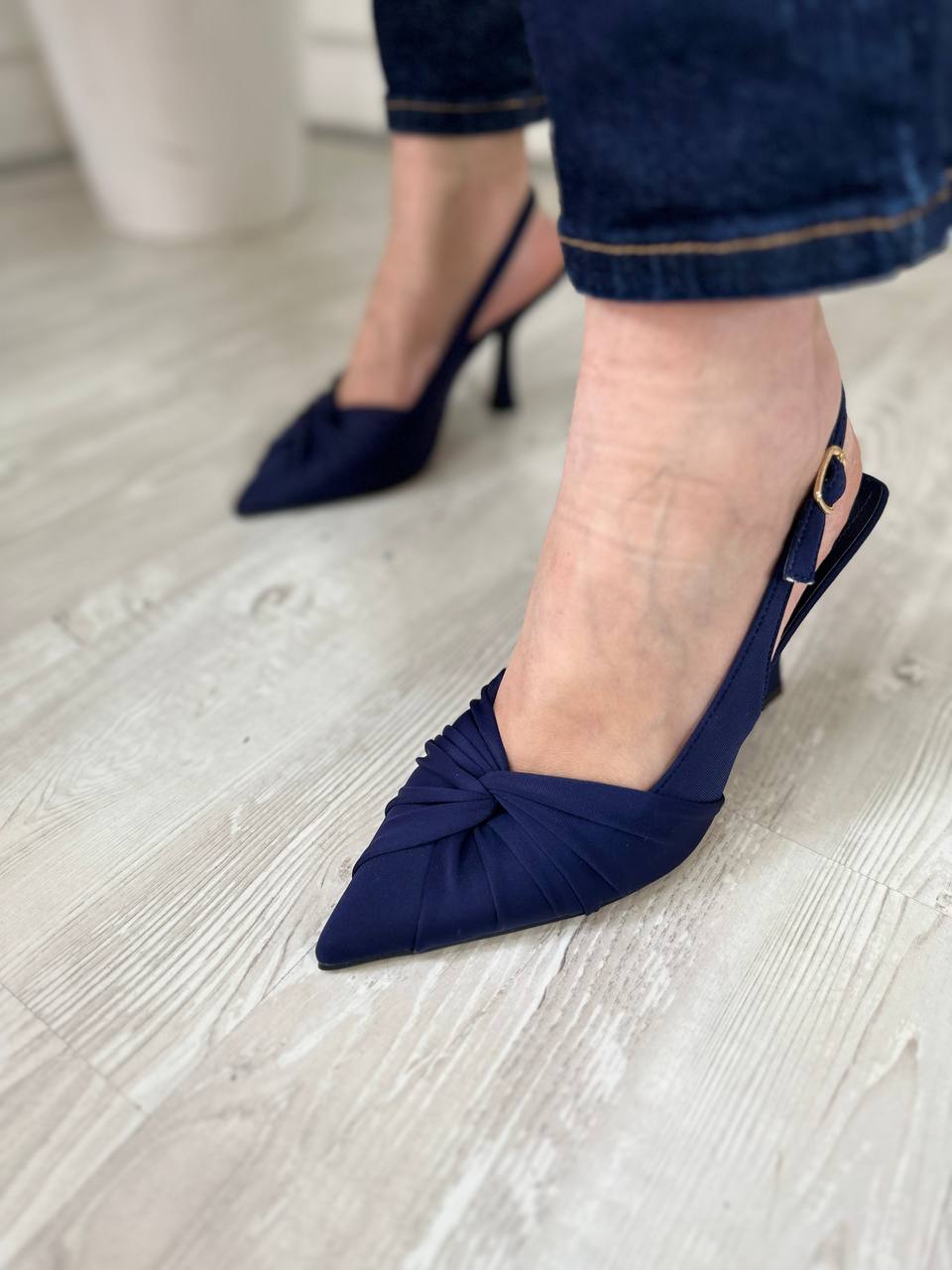 Decollete' Blu