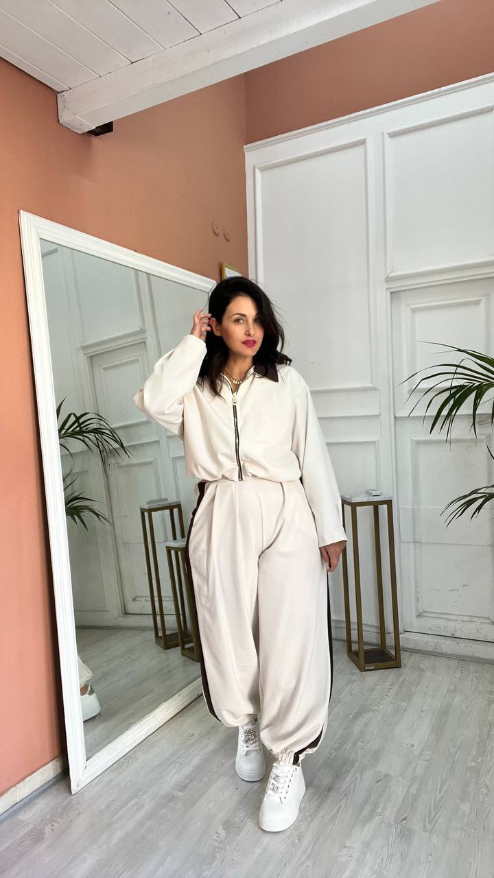 Coordinato Beige Con Zip