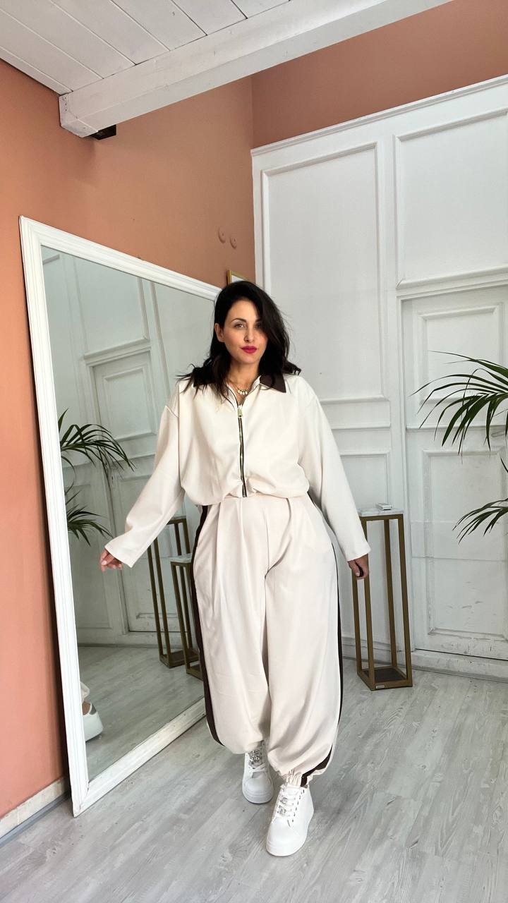 Coordinato Beige Con Zip
