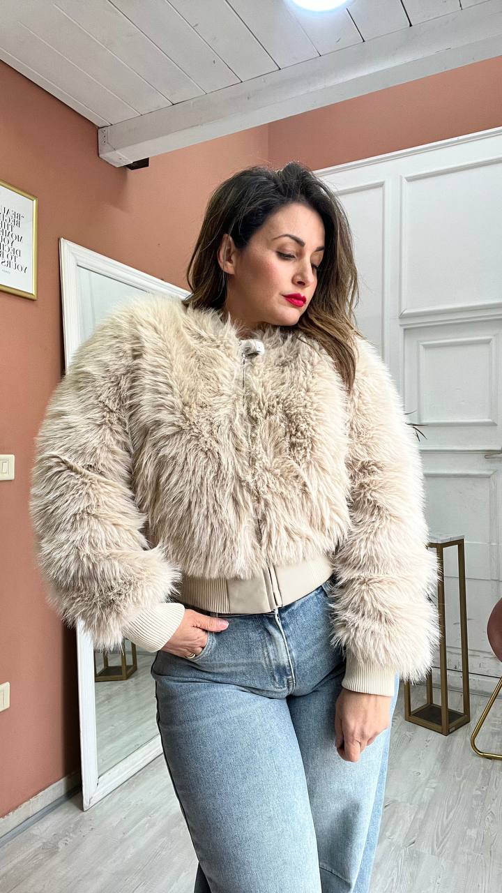 Pelliccia Con Zip Beige