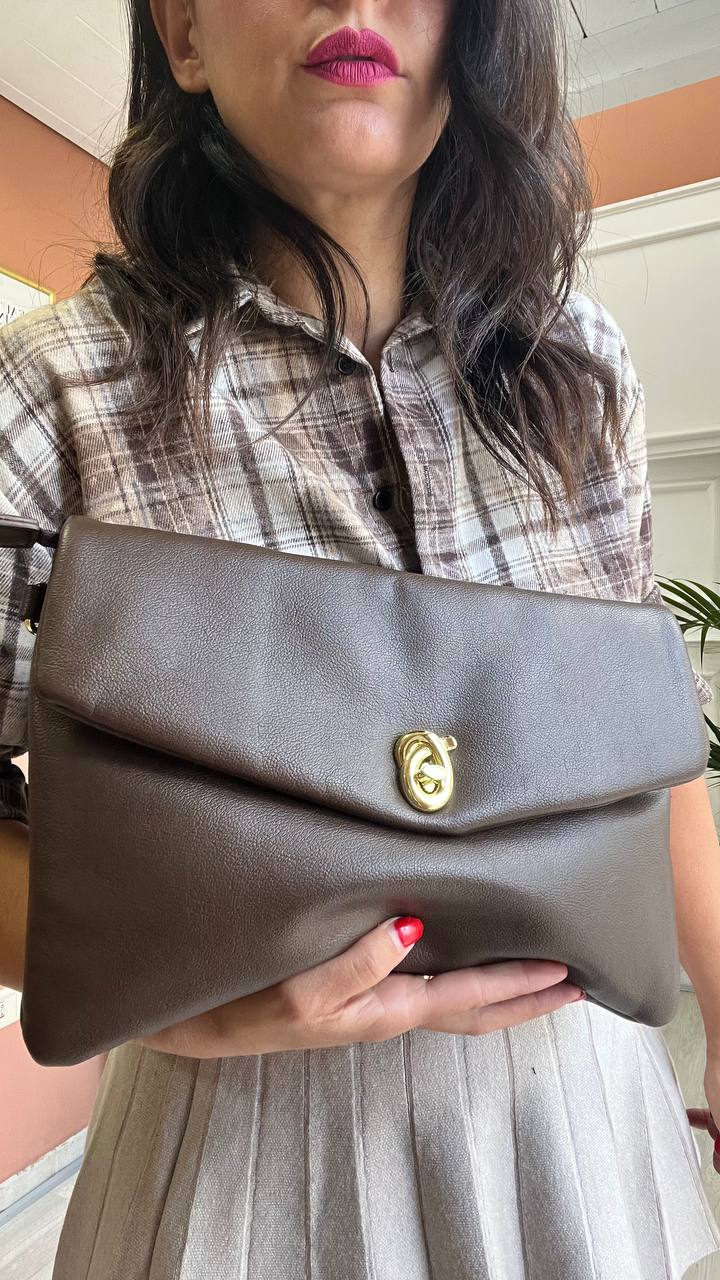Pochette Marrone
