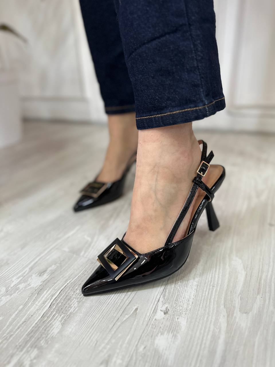 Decollete' Lucido Nero