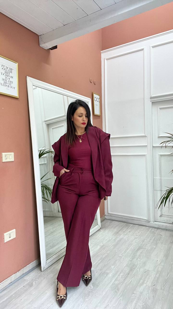 Tailleur Bordeaux
