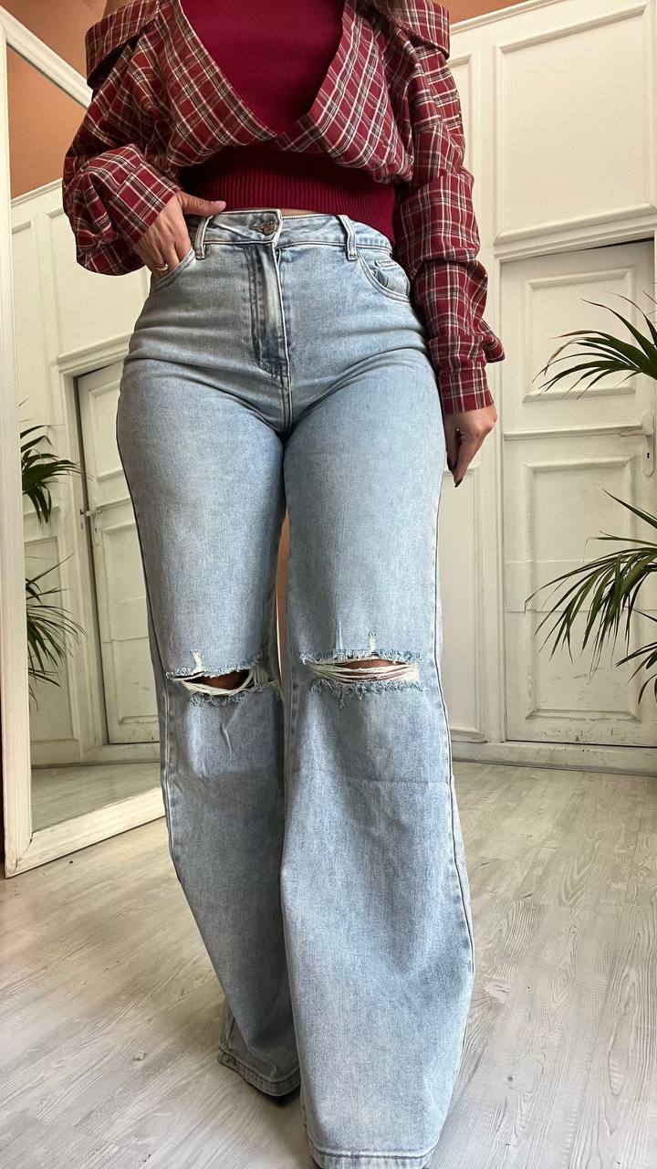 Jeans Wide Leg Strappato