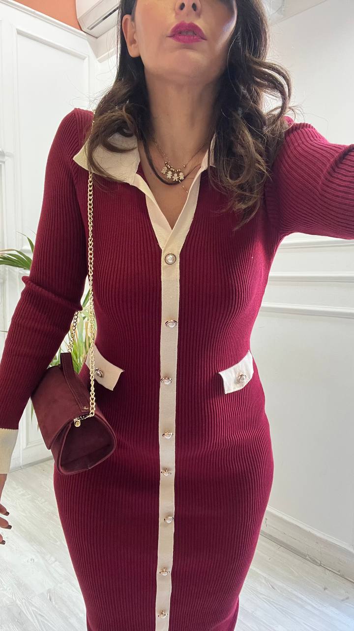 Vestito Bordeaux Con Bottoni Oro