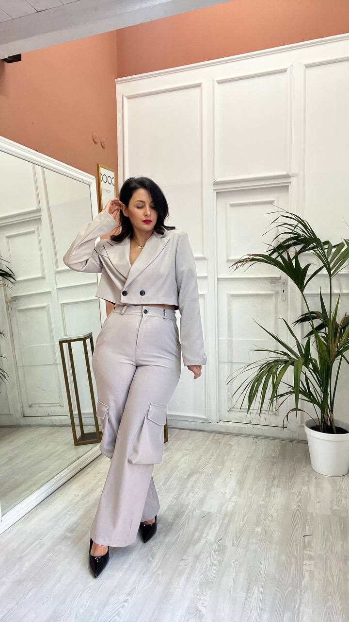 Coordinato Con Pantalone Cargo Beige