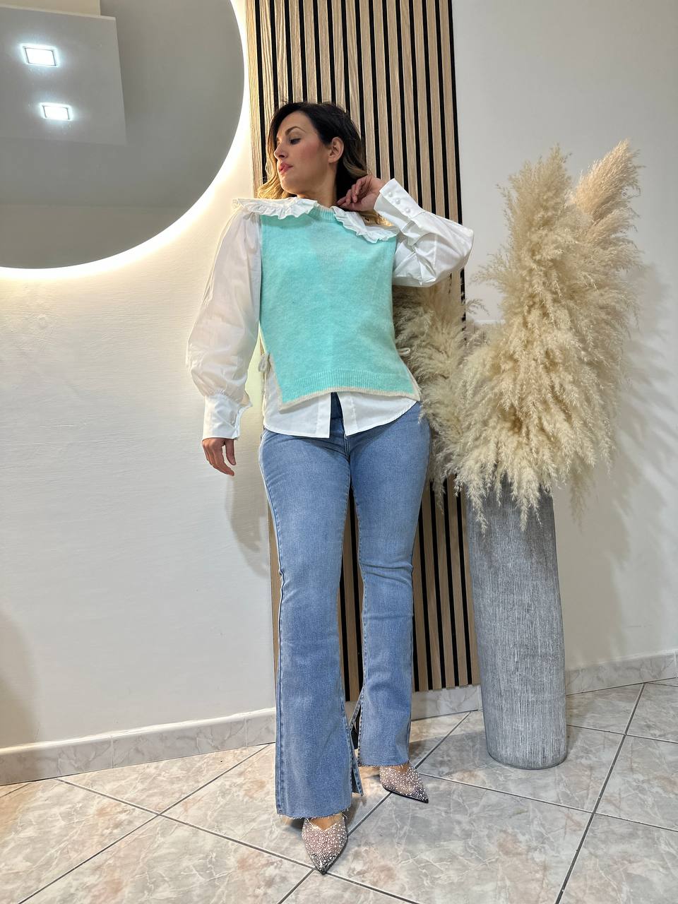 JEANS CON SPACCHETTI