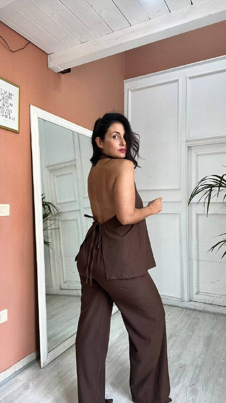 Coordinato Con Bottoni Marrone