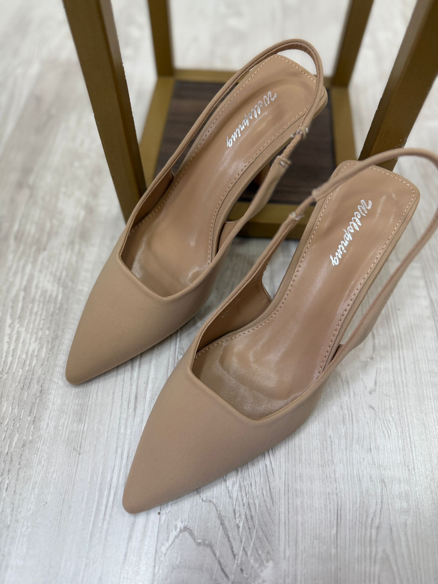 Decollete' beige