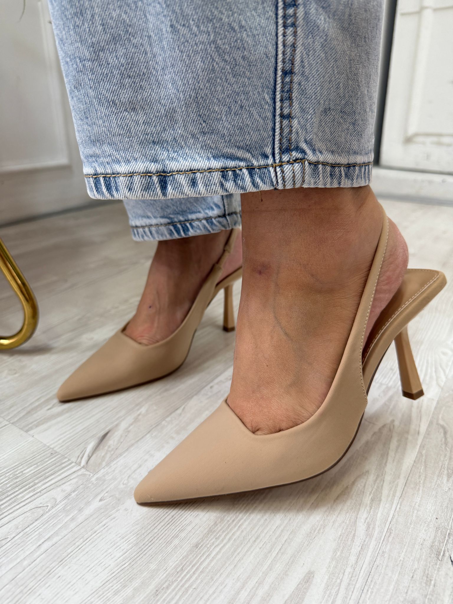 Decollete' beige