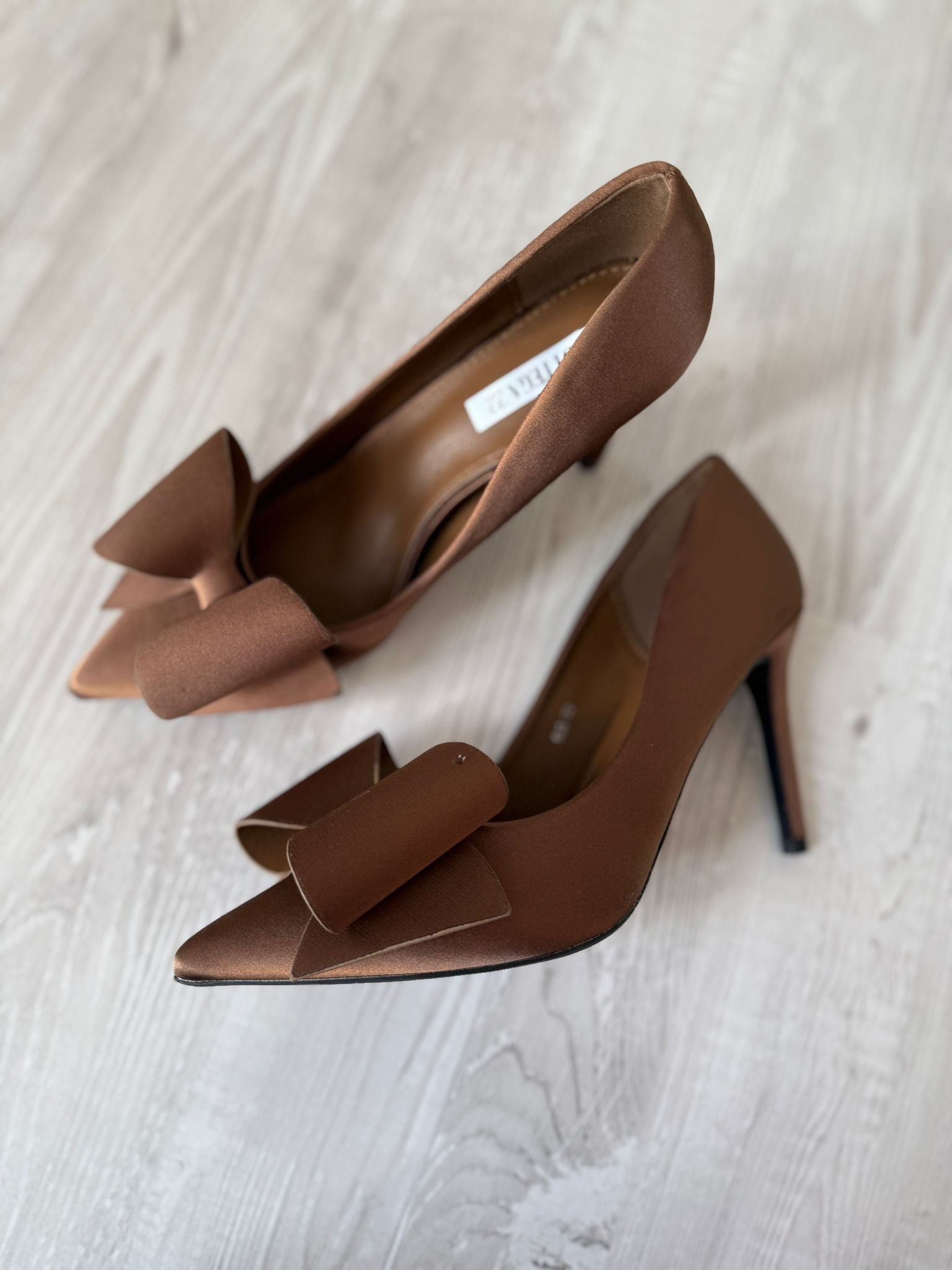 Decollete' Fiocco Marrone