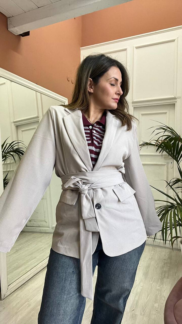 Giacca Con Laccio Beige