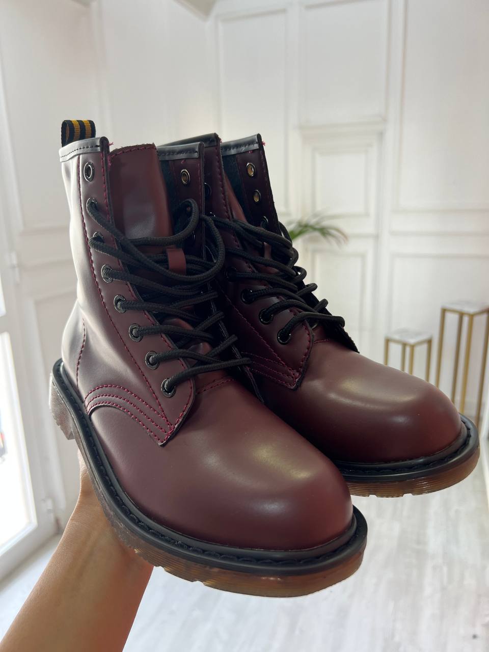 Anfibio Bordeaux Con Laccio