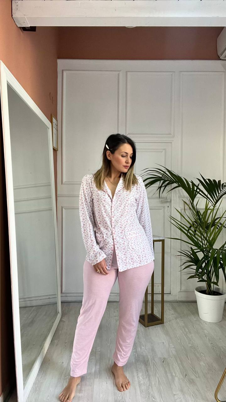 PIGIAMA ROSA CON FIORI