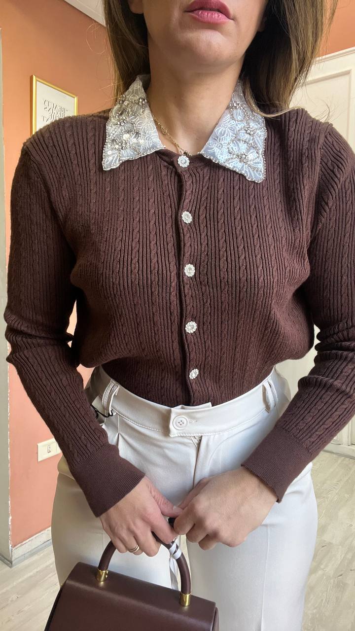 Pull Marrone Con Colletto